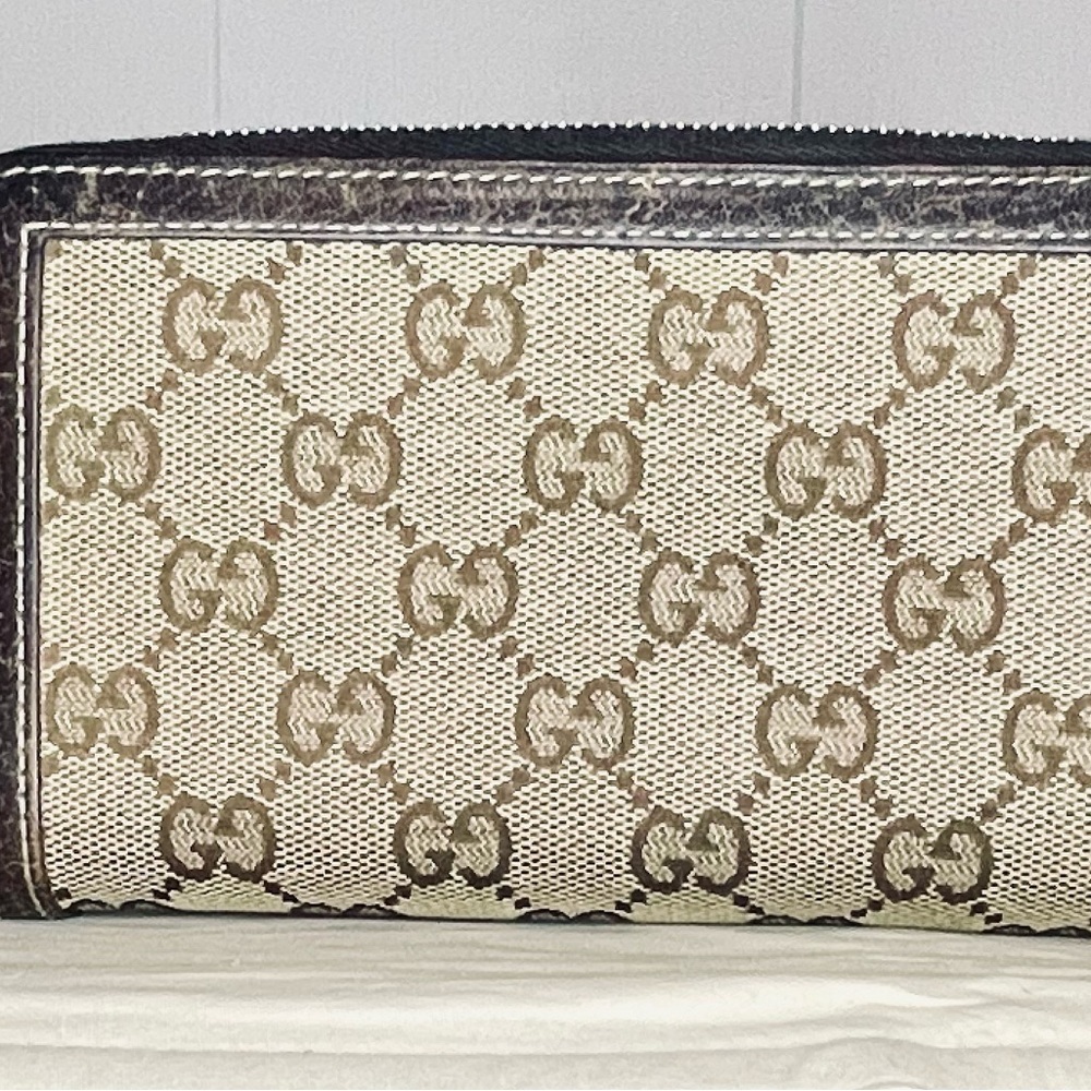 Gucci Bamboo Tassel Zip Wallet